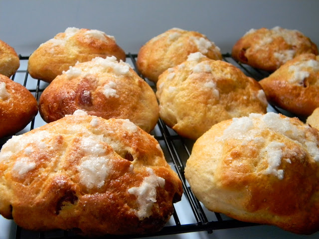 Whole Wheat Cranberry Milk Rolls