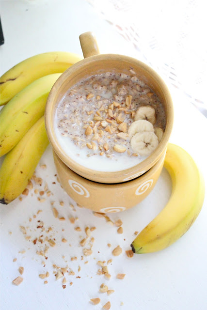 Peanut butter and banana oatmeal from eatgood4life.com