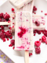 Greek yogurt, hemp milk and raspberry popsicles: Eatgood4life.com
