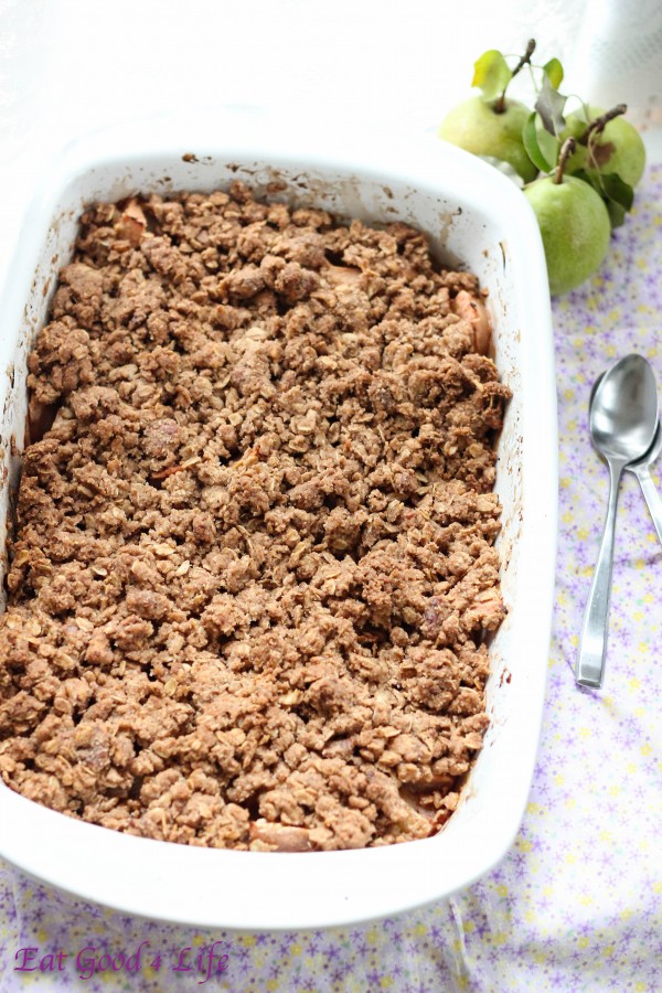 Pear and ginger crisp