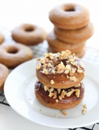 Spiced baked pumpkin donuts: Eatgood4life.com