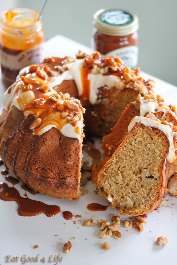 apple and caramel pound cake 