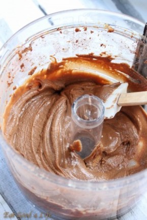 Chocolate and peanut butter from eatgood4life.com