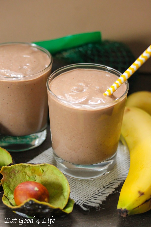 Avocado and chocolate smoothie