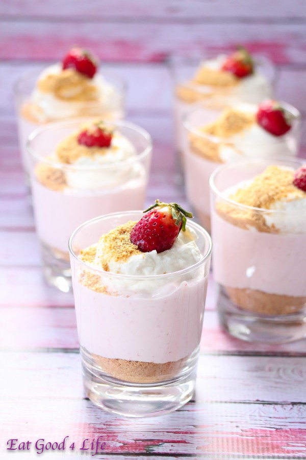 No bake strawberry cheesecake 