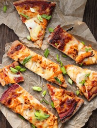 Chicken chipotle pizza