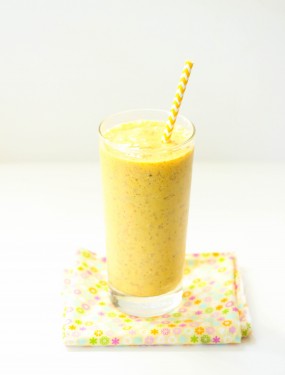 Mango and coconut smoothie
