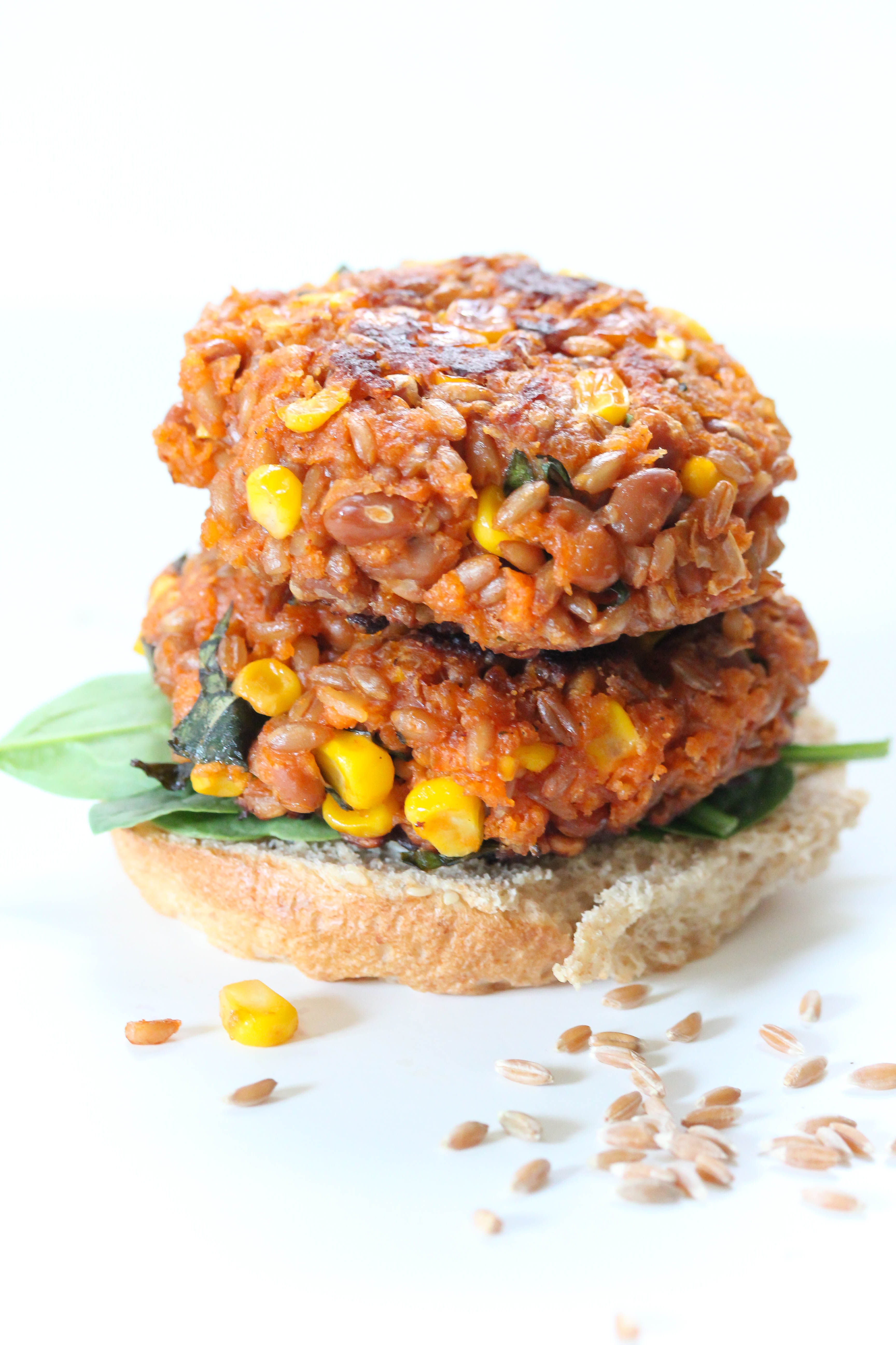 Farro bean burgers