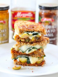 kale and sun dried tomato sandwich