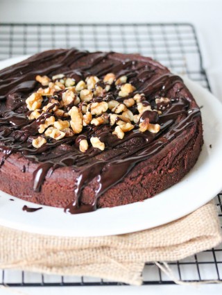 gluten free chocolate avocado cake