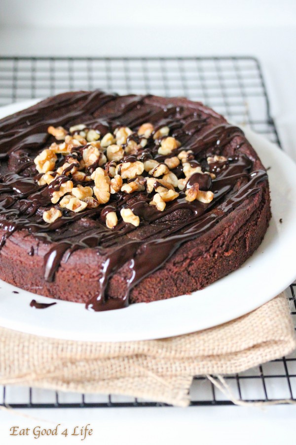 gluten free chocolate avocado cake