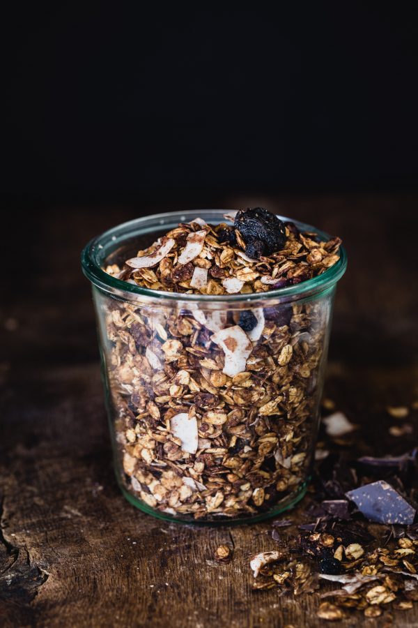 Chocolate coconut granola | Eat Good 4 Life