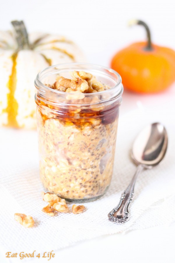 pumpkin pie overnight oats- Gluten free and vegan. Done in just 5 minutes and no cooking required.