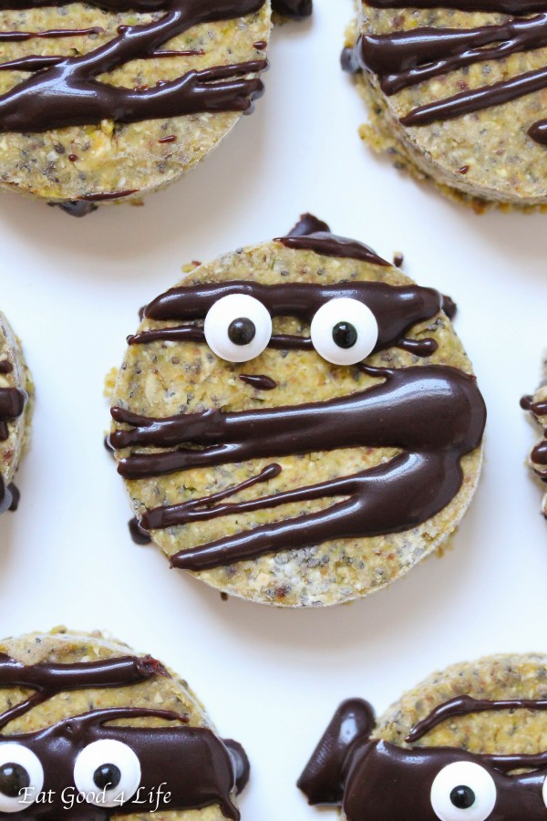 Raw vegan gluten free halloween cookies