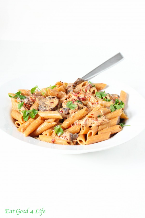 creamy sun dried tomato whole wheat pasta