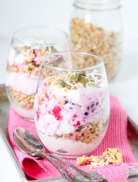 fruit and yogurt parfait