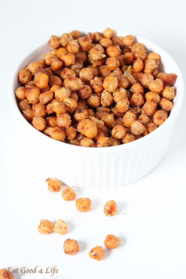 Garlic parmesan roasted chickpeas