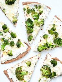 whole wheat white broccoli pizza