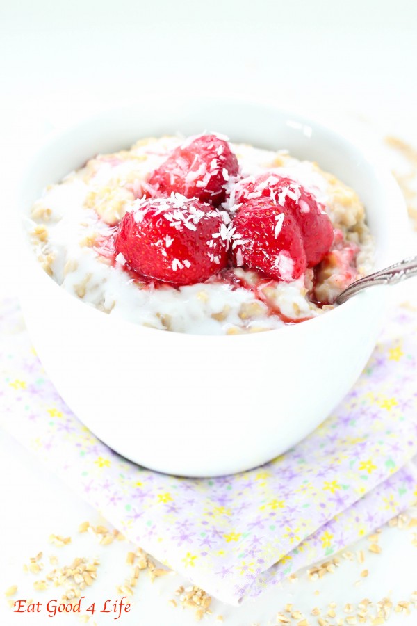 strawberries and cream steel cut oats