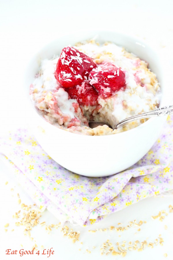 strawberries and cream steel cut oats