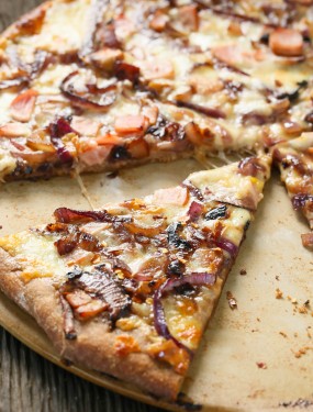 Whole wheat caramelized onion bacon pizza | Eat Good 4 Life
