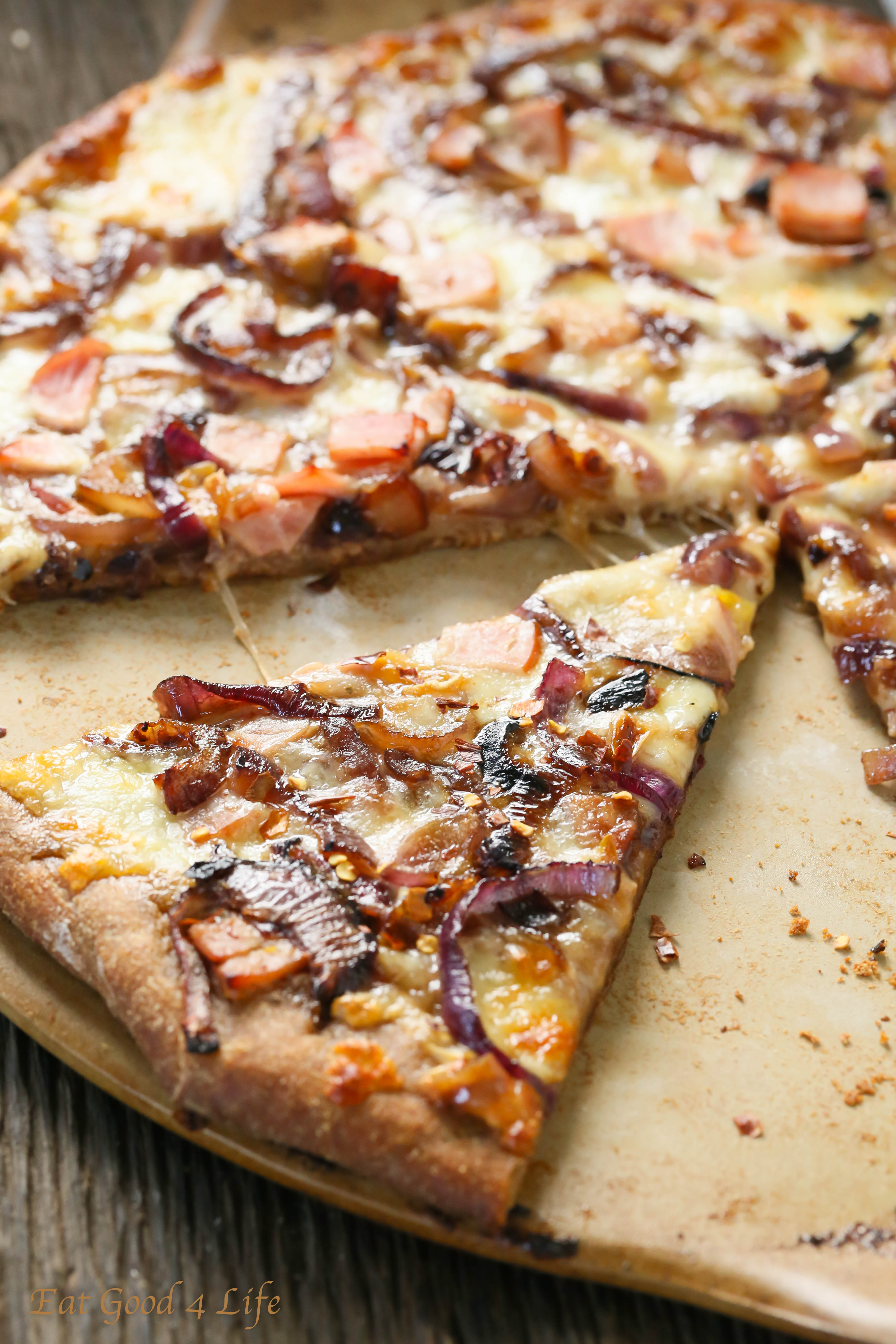 Whole wheat Caramelized onion bacon pizza
