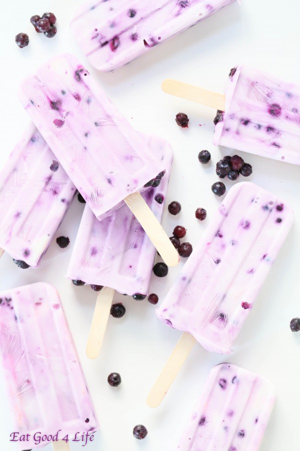 Frozen blueberry yogurt popsicles | Eat Good 4 Life