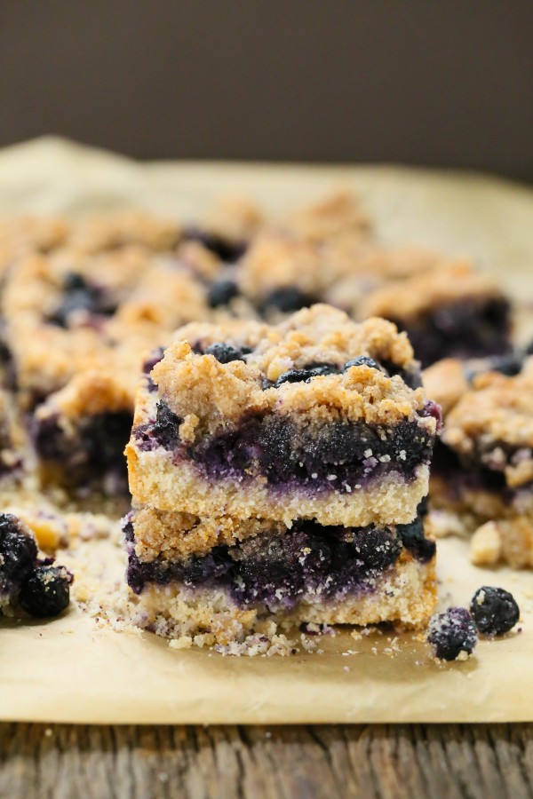 Blueberry Crumb Bars - Gluten free and vegan | Eat Good 4 Life