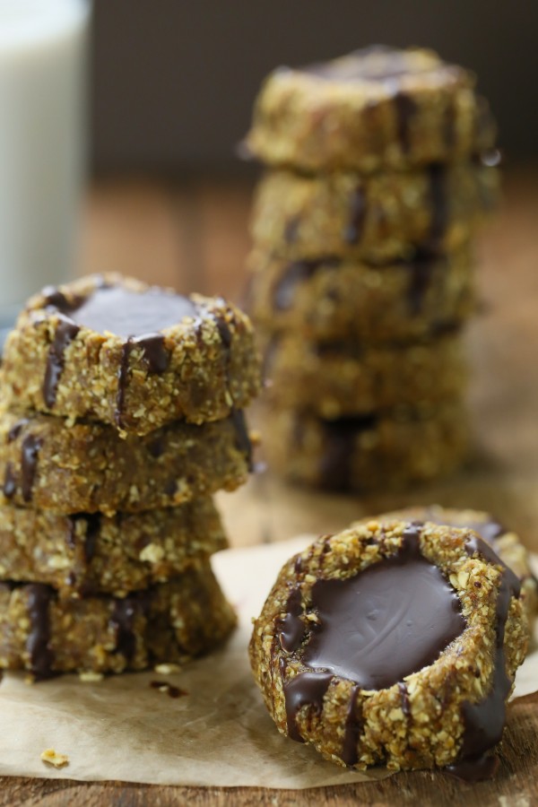 No bake chocolate almond butter thumbprint cookies | Eat Good 4 Life