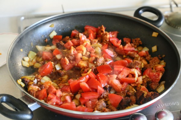 Quinoa chorizo paella | Eat Good 4 Life