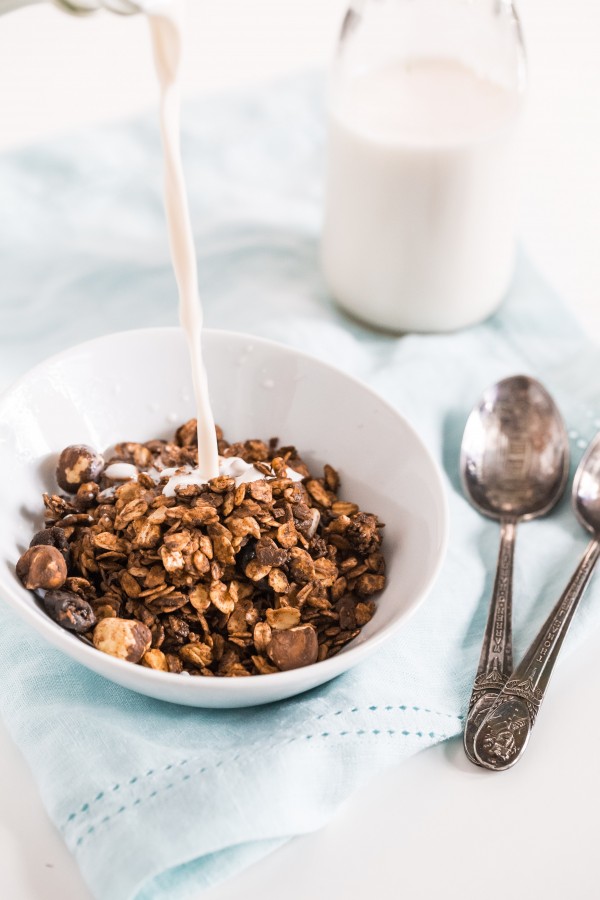 pumpkin chocolate granola | Eat Good 4 Life