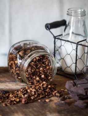 pumpkin chocolate granola | Eat Good 4 Life