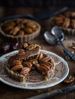 No bake gluten free vegan pecan pie | Eat Good 4 Life