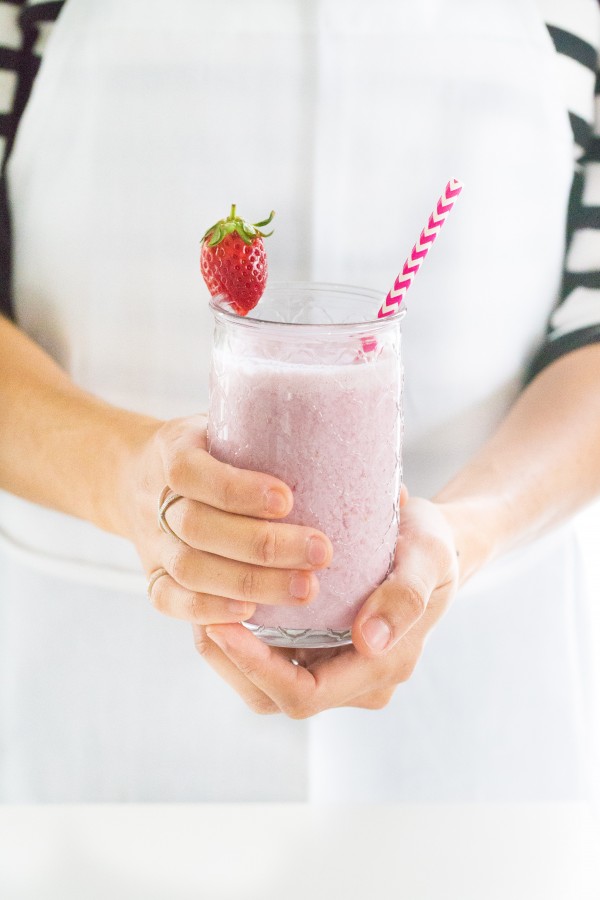 Mixed berry smoothie | Eat Good 4 Life