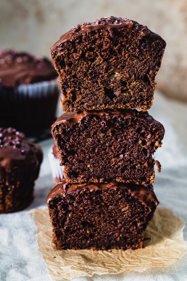 Banana bread chocolate jumbo muffins | Eat Good 4 Life