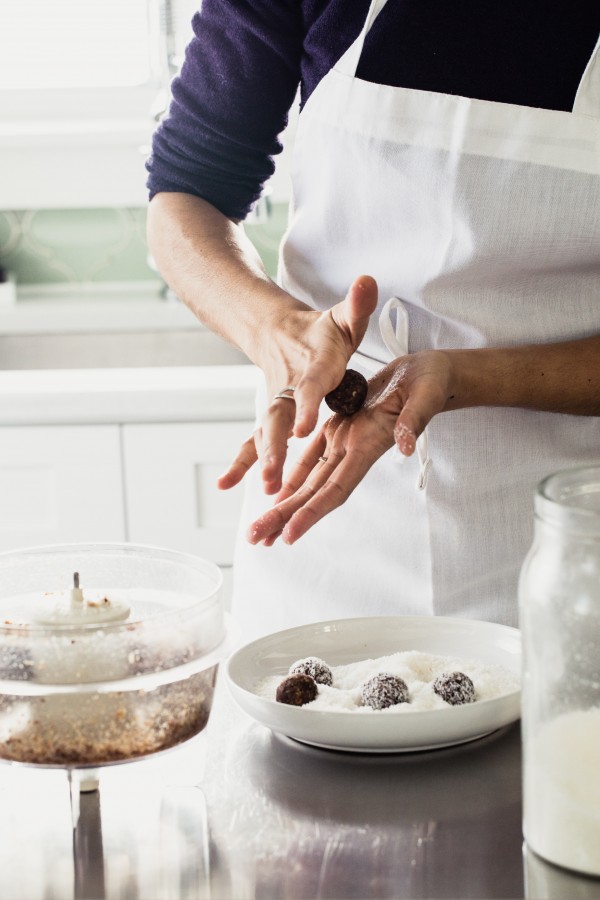 Coconut date bites | Eat Good 4 Life