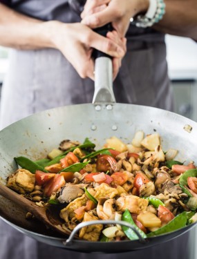 Sweet and sour tofu with vegetables | Eat Good 4 Life