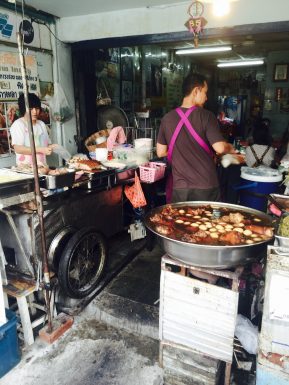 street-vendor-bangkok
