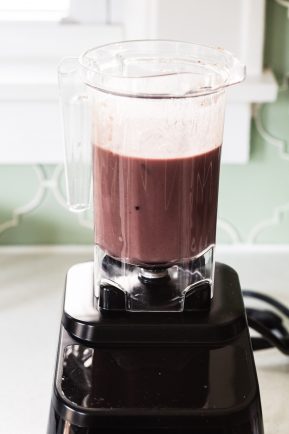 Chocolate cherry protein popsicles | Eat Good 4 Life