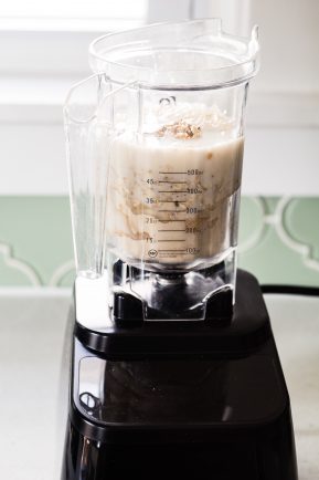 Banana peanut butter smoothie | Eat Good 4 Life