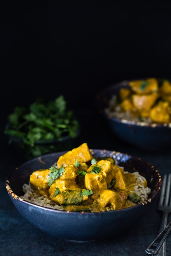 Slow cooker turmeric chicken with spinach | Eat Good 4 Life