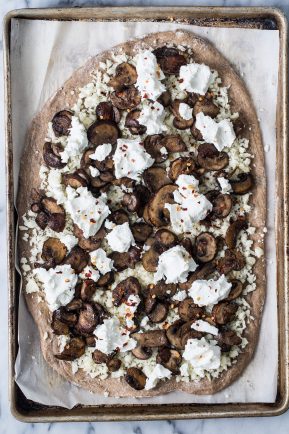 Caramelize mushroom arugula pizza | Eat Good 4 Life