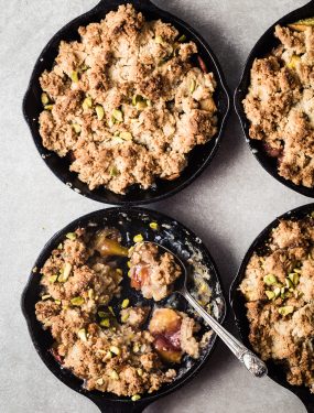 Maple bourbon peach crumble - Gluten free and vegan | Eat Good 4 Life