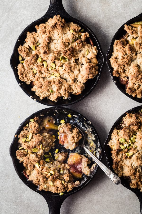 Maple bourbon peach crumble - Gluten free and vegan | Eat Good 4 Life