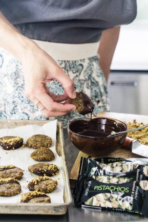 No bake pistachio cookies | Eat Good 4 Life