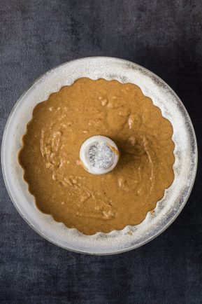 Pumpkin bourbon spice bundt cake | Eat Good 4 Life