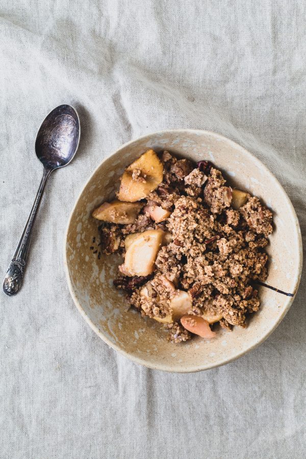 Gluten free apple pecan crisp | Eat Good 4 Life