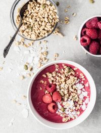 Raspberry smoothie bowl | Eat Good 4 Life