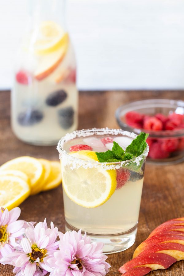 Lemonade sangria | Eat Good 4 Life