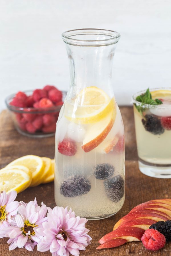 Lemonade sangria | Eat Good 4 Life